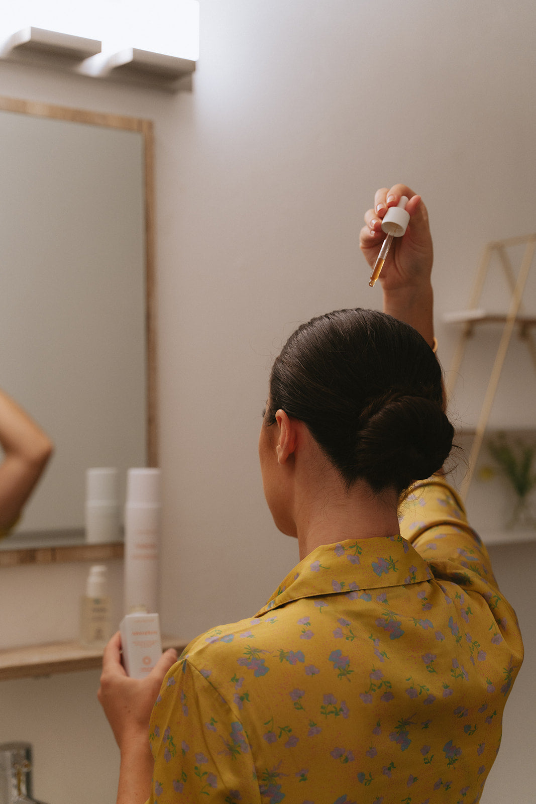 How To Treat Dry Hair Naturally